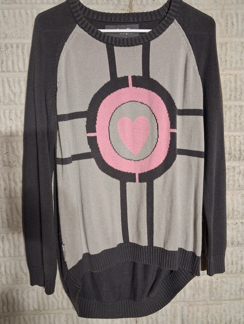 We Love Fine Gray and Pink Heart Motif Women's Sweater Size Medium